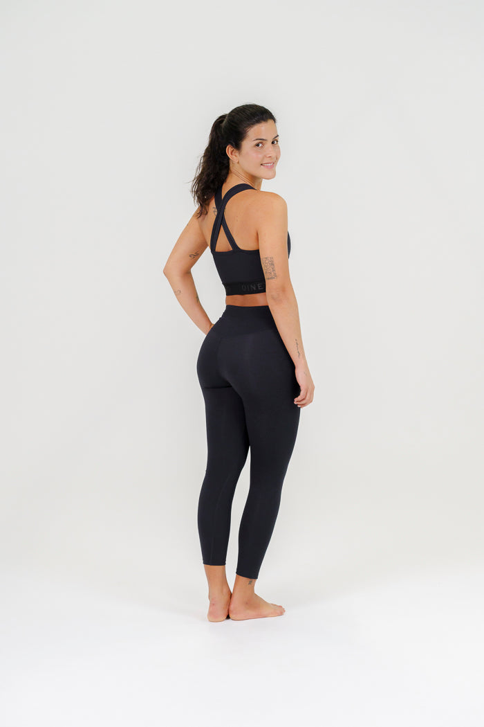 Qinetiko Everline Seamless Legging - Black