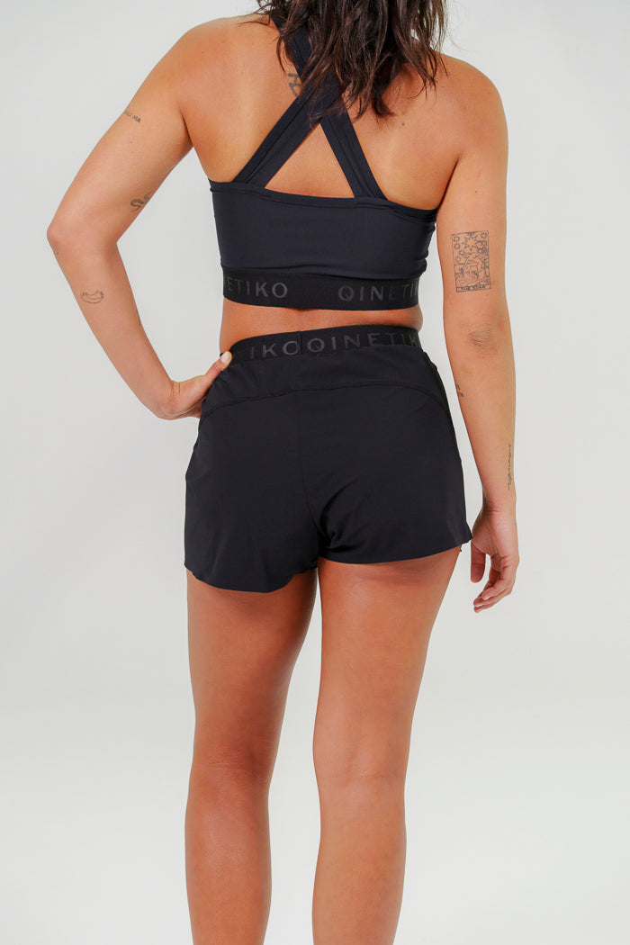 Qinetiko Everline Run Short - Black