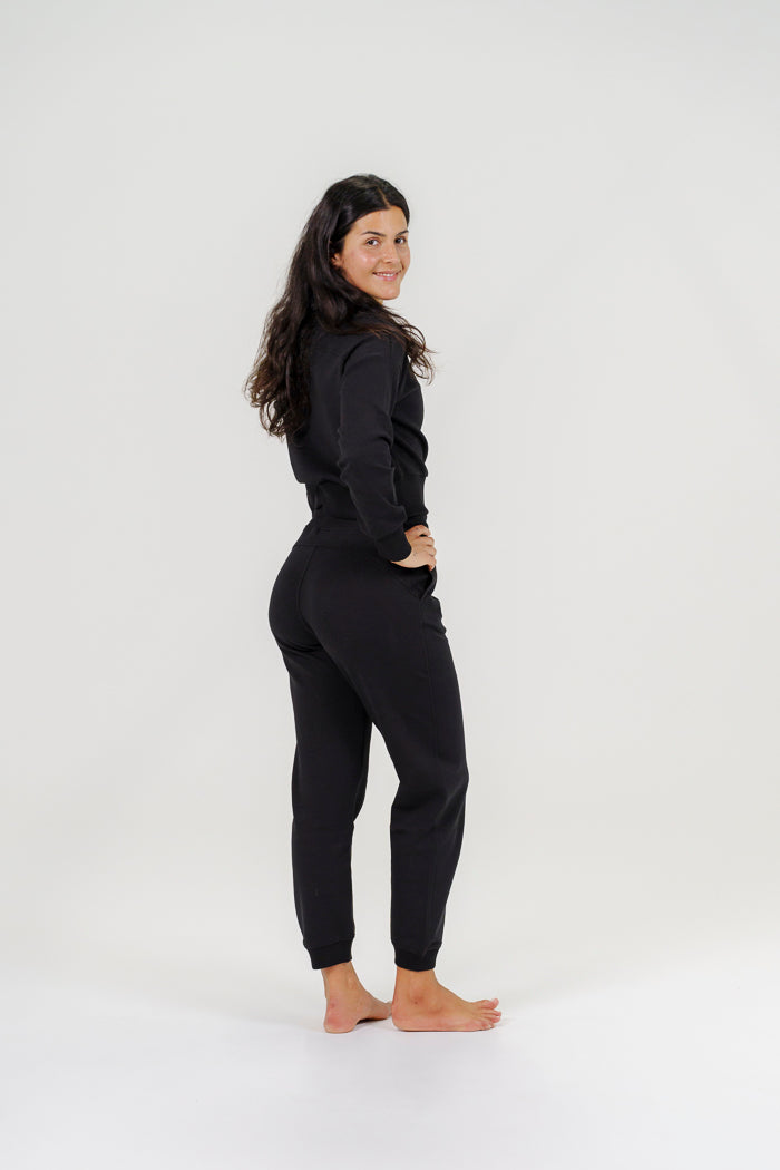Qinetiko Everline Soft Sweatshirt Top – Black