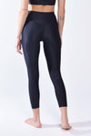 Signature black leggings - Qinetiko.com